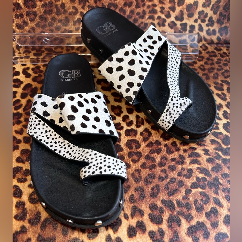Gianni Bini Black and White Polka Dot Sandals Studded Size 7.5